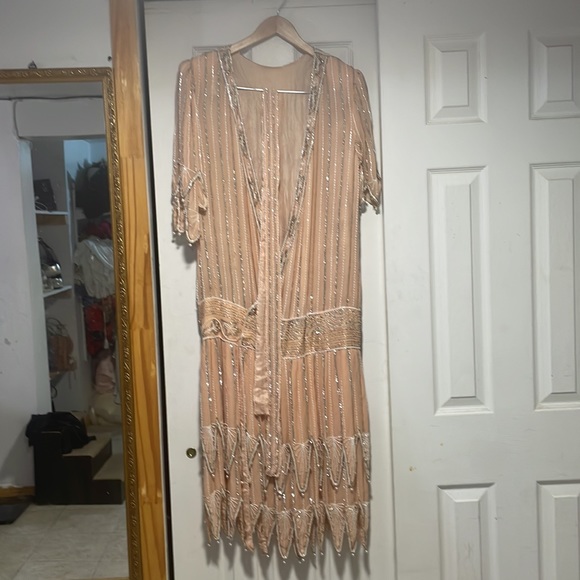 Beautiful vintage bead & pearl embroidered silk pink dress very josephine baker - Picture 9 of 10